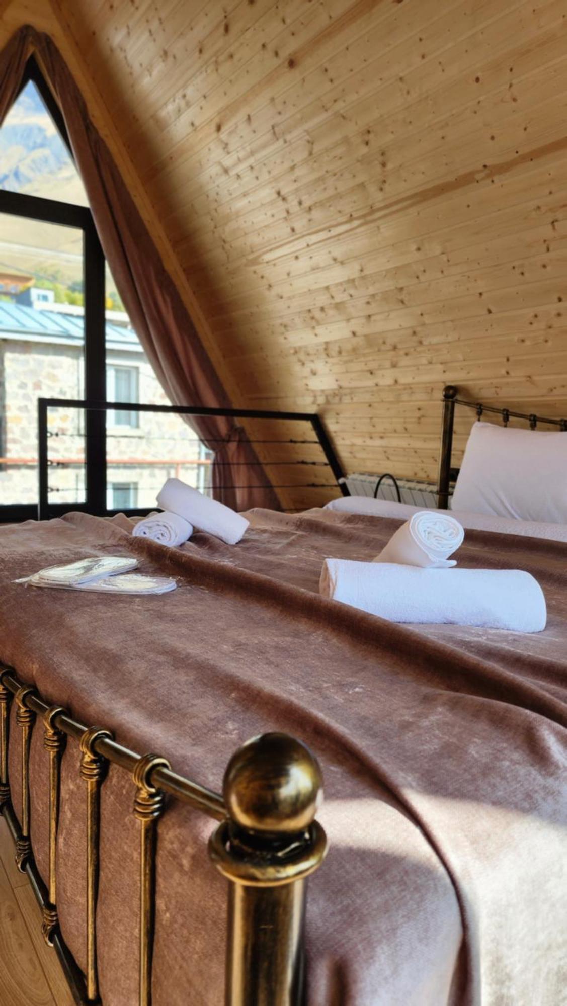 Magic Hut_Kazbegi Villa Room photo